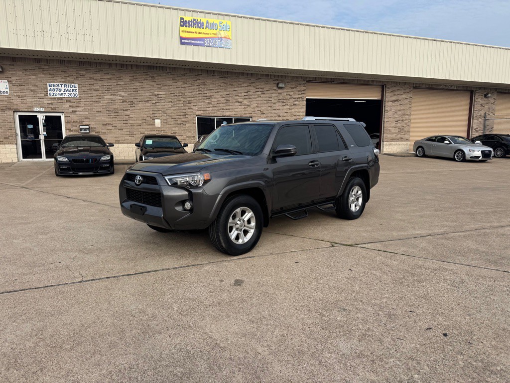 2016 Toyota 4Runner Image 13