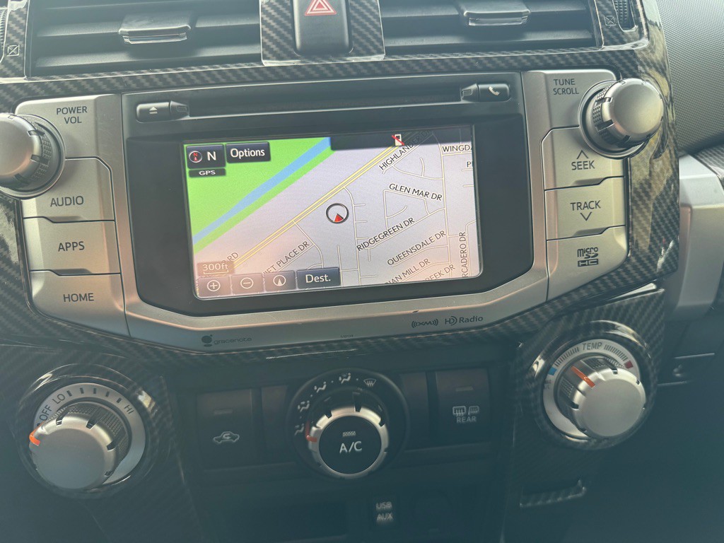 2016 Toyota 4Runner Image 38
