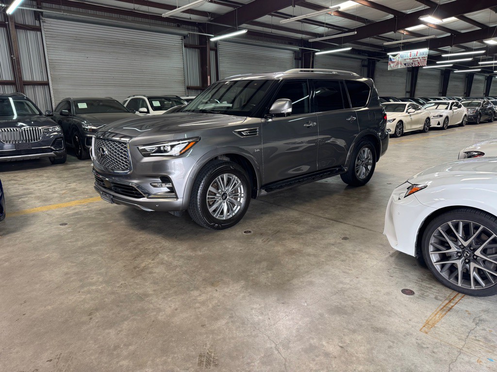 2019 INFINITI QX80 Image 2