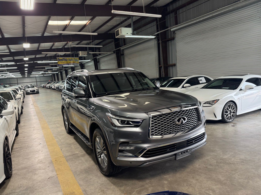2019 INFINITI QX80 Image 7