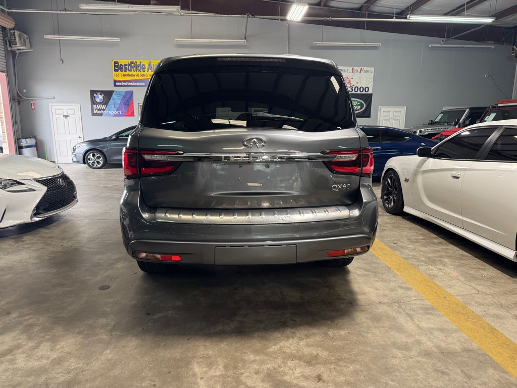 2019 INFINITI QX80 Image 10