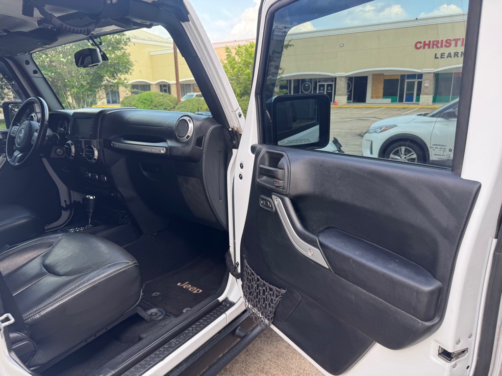 2016 Jeep Wrangler Unlimited Image 23