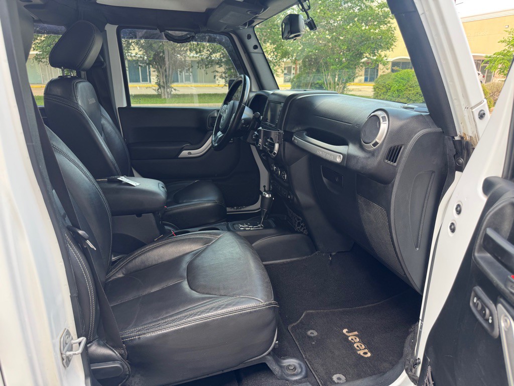 2016 Jeep Wrangler Unlimited Image 24