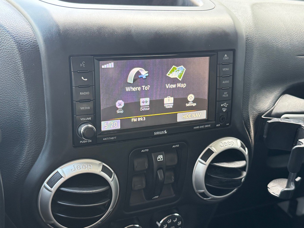 2016 Jeep Wrangler Unlimited Image 32