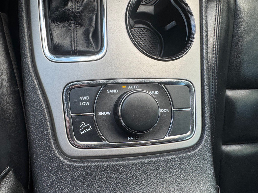 2018 Jeep Grand Cherokee Image 37