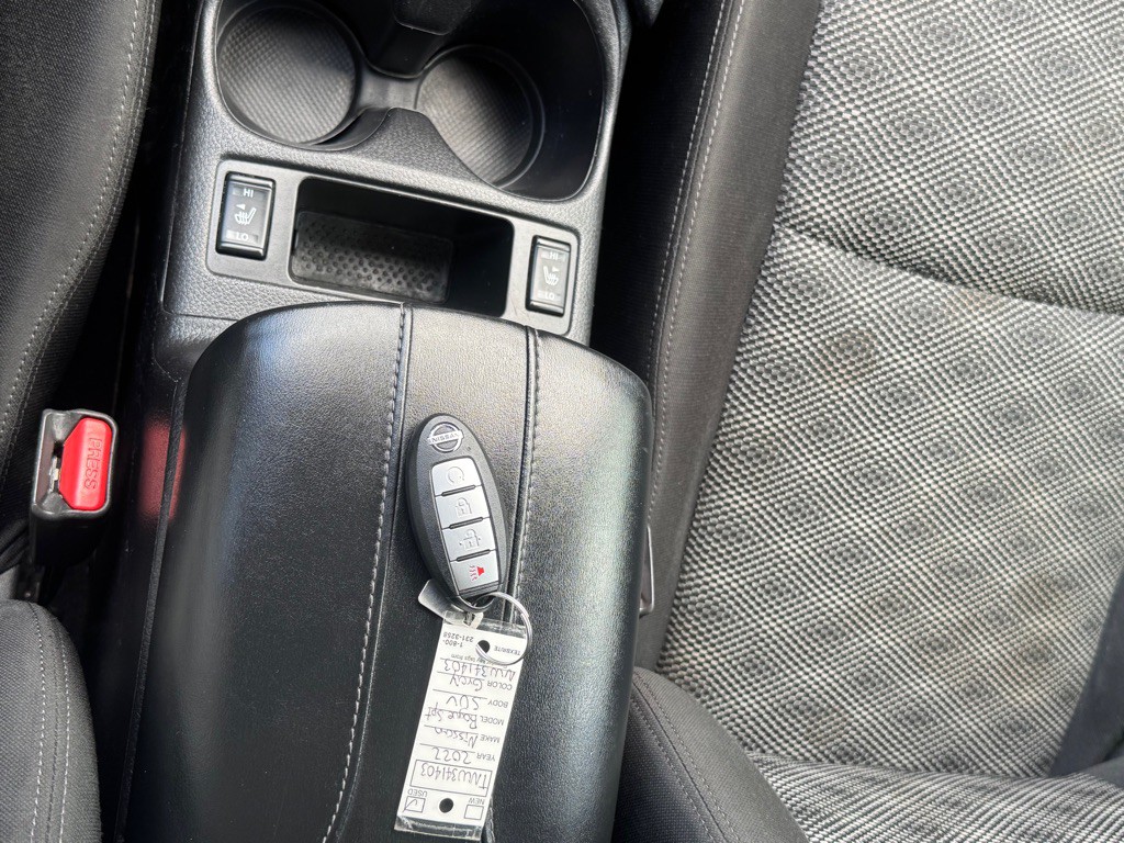 2022 Nissan Rogue Image 34