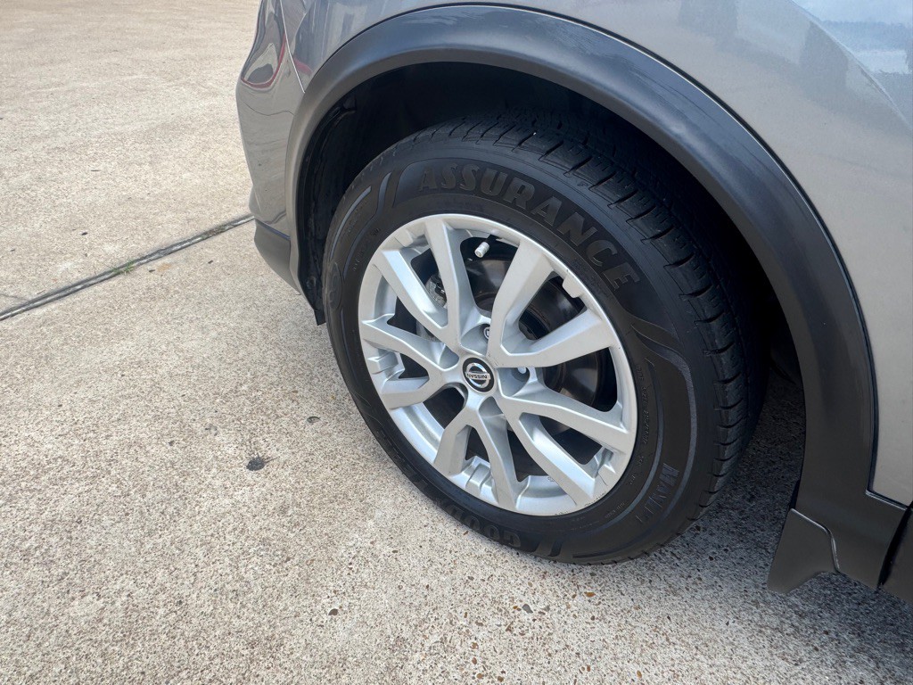 2022 Nissan Rogue Image 36