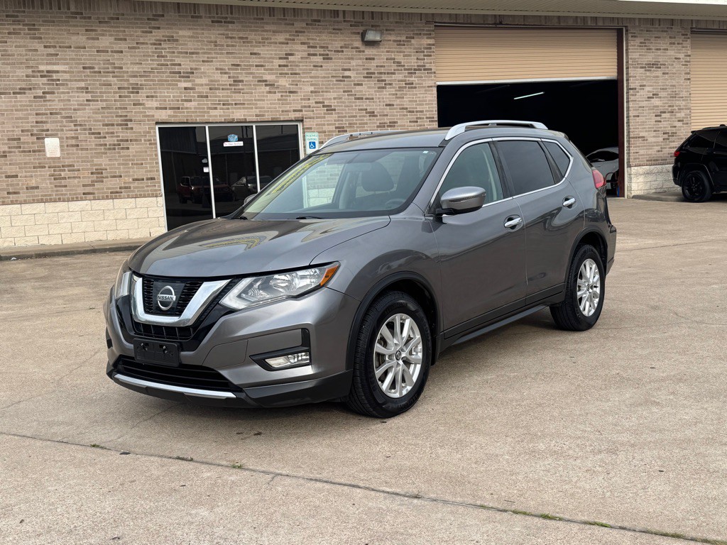 2017 Nissan Rogue Image 10