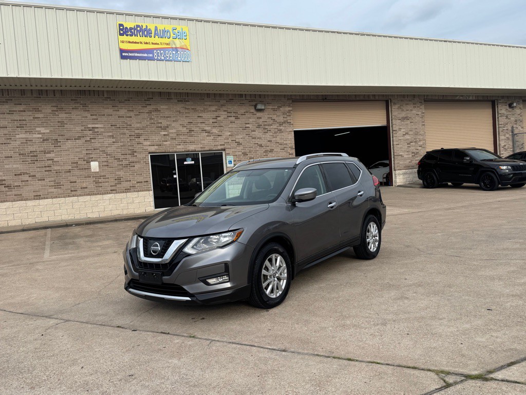 2017 Nissan Rogue Image 36