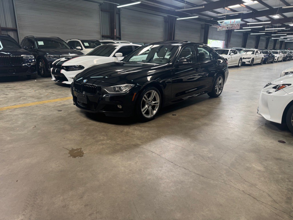 2015 BMW 3 Series Image 1