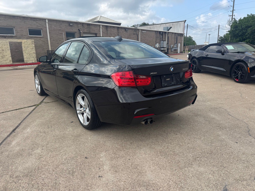 2015 BMW 3 Series Image 21