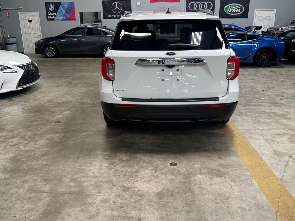 2021 Ford Explorer Image 5