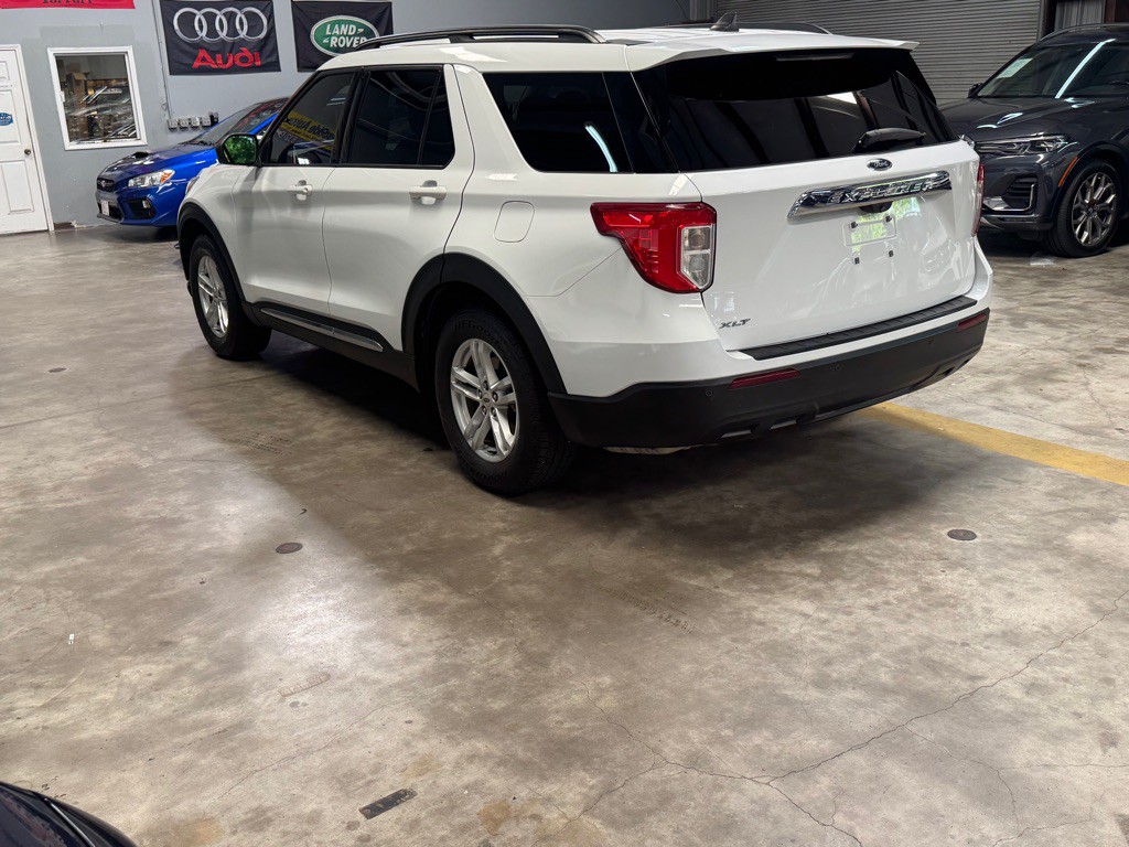 2021 Ford Explorer Image 7