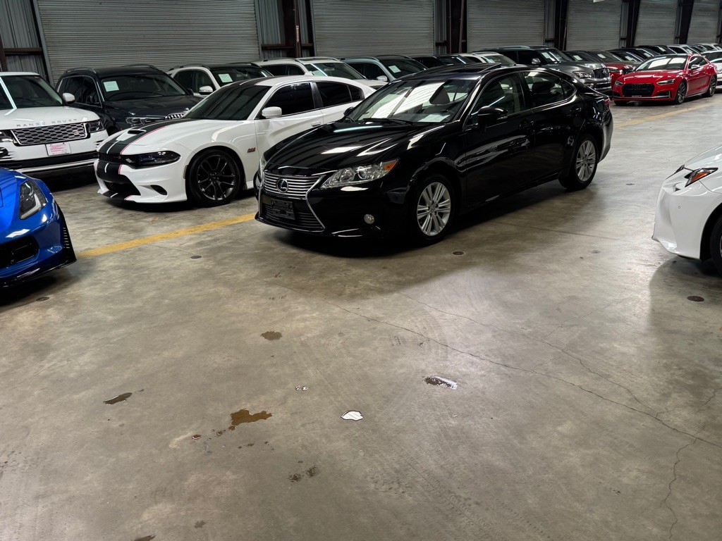 2014 Lexus ES Image 7
