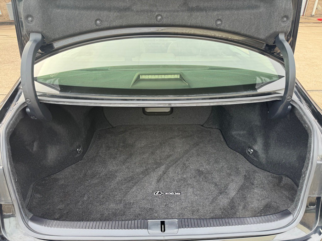 2014 Lexus ES Image 20