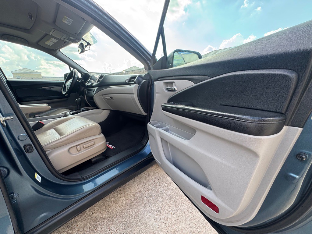 2016 Honda Pilot Image 22
