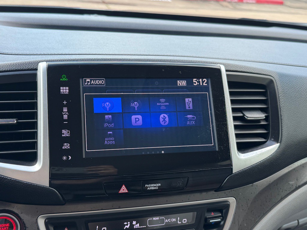 2016 Honda Pilot Image 31