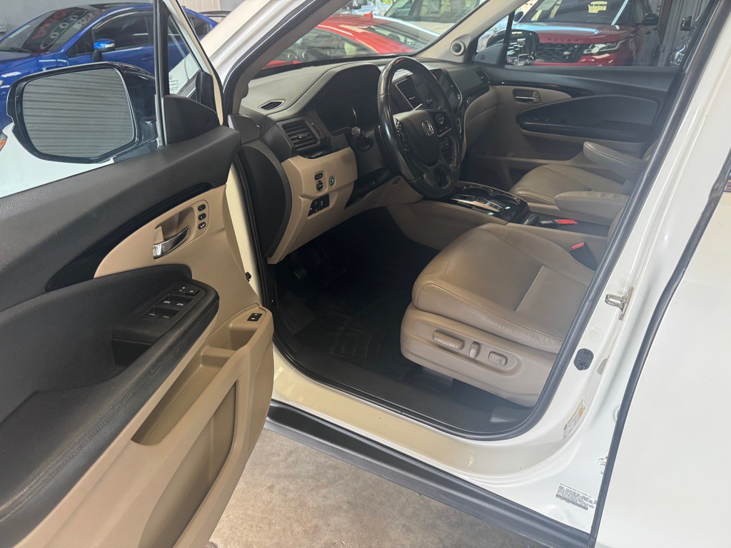 2019 Honda Pilot Image 25