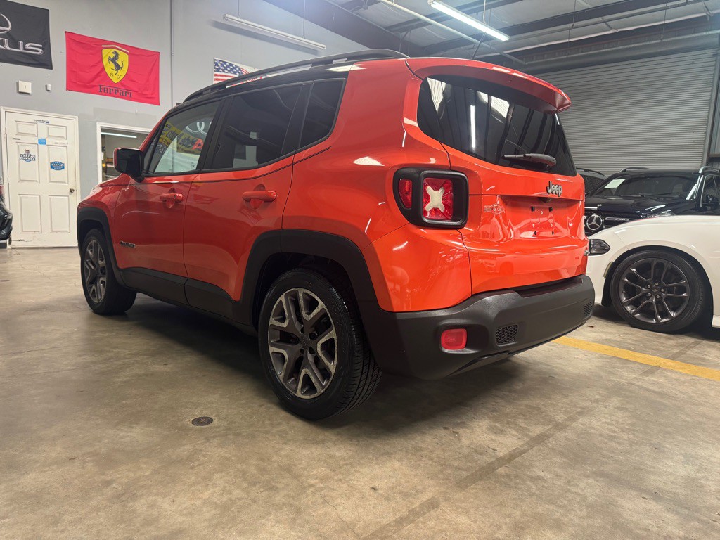 2015 Jeep Renegade Image 8