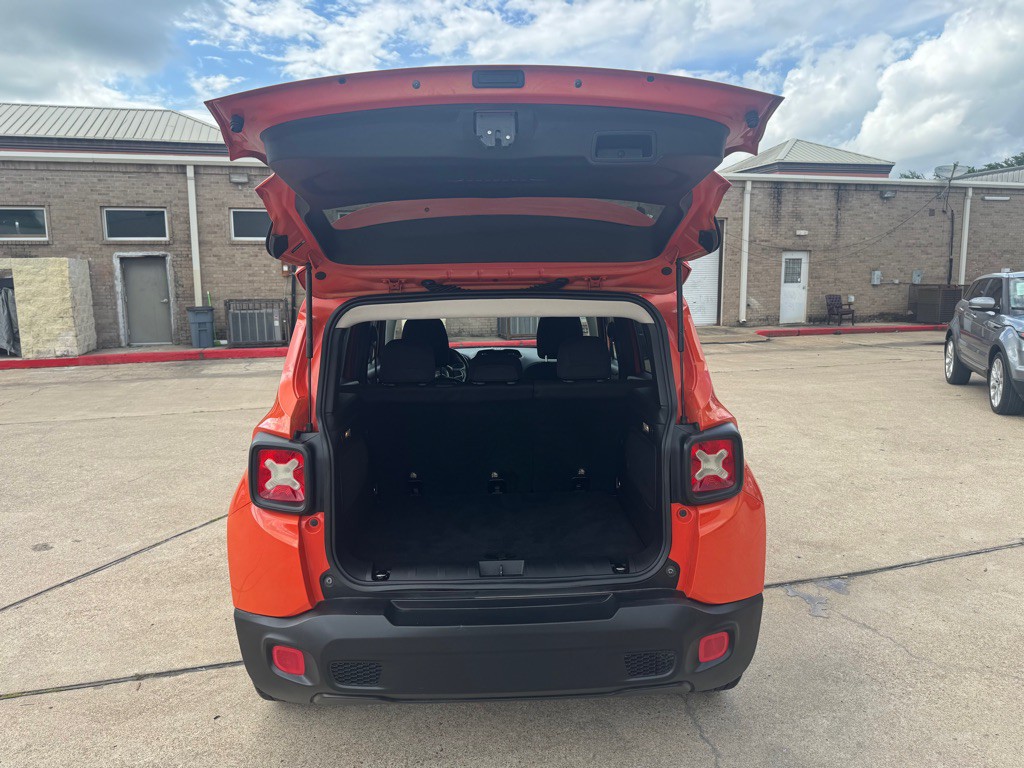2015 Jeep Renegade Image 27