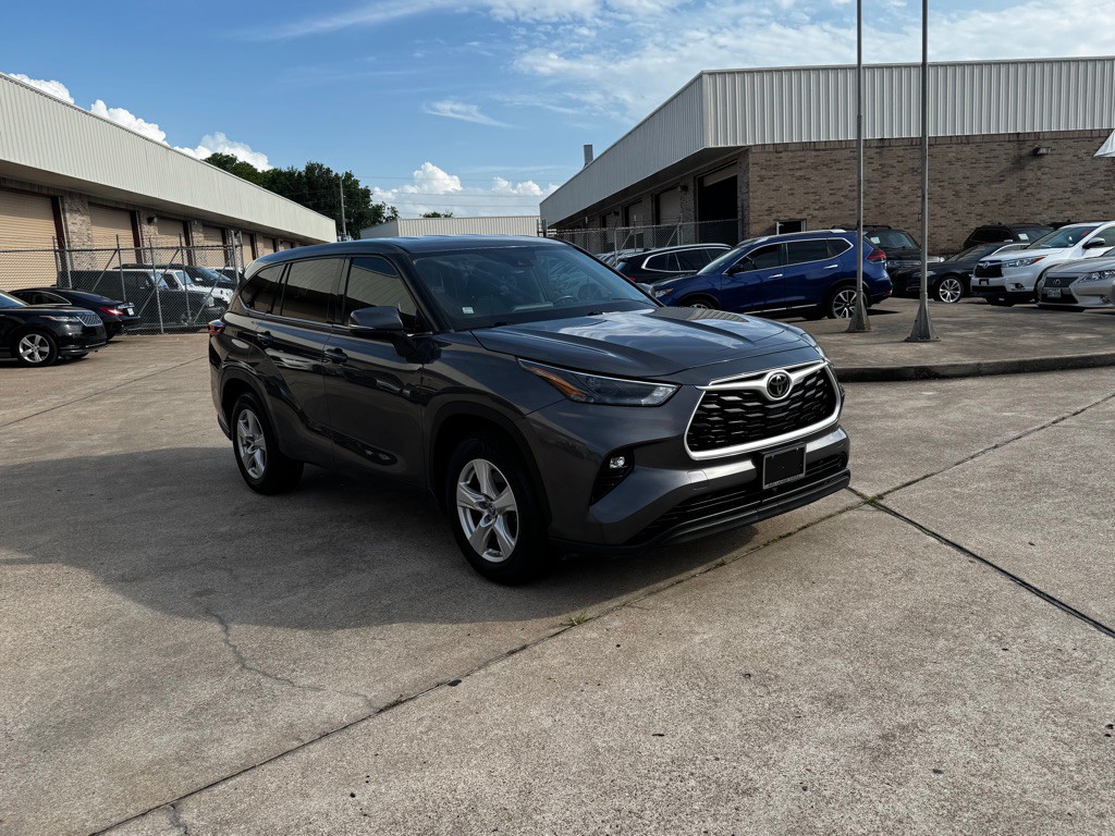 2022 Toyota Highlander Image 13