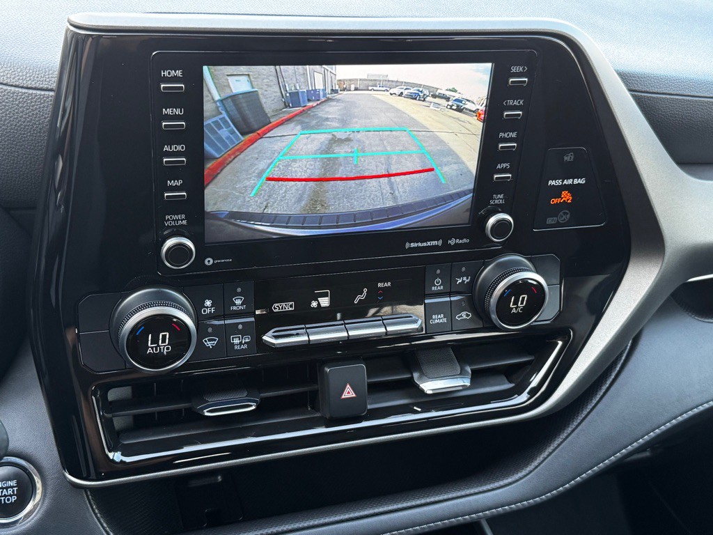 2022 Toyota Highlander Image 31