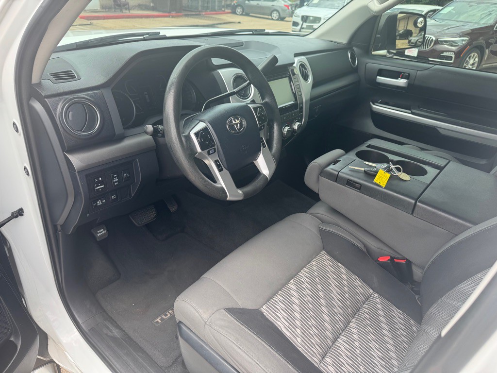 2018 Toyota Tundra Image 28
