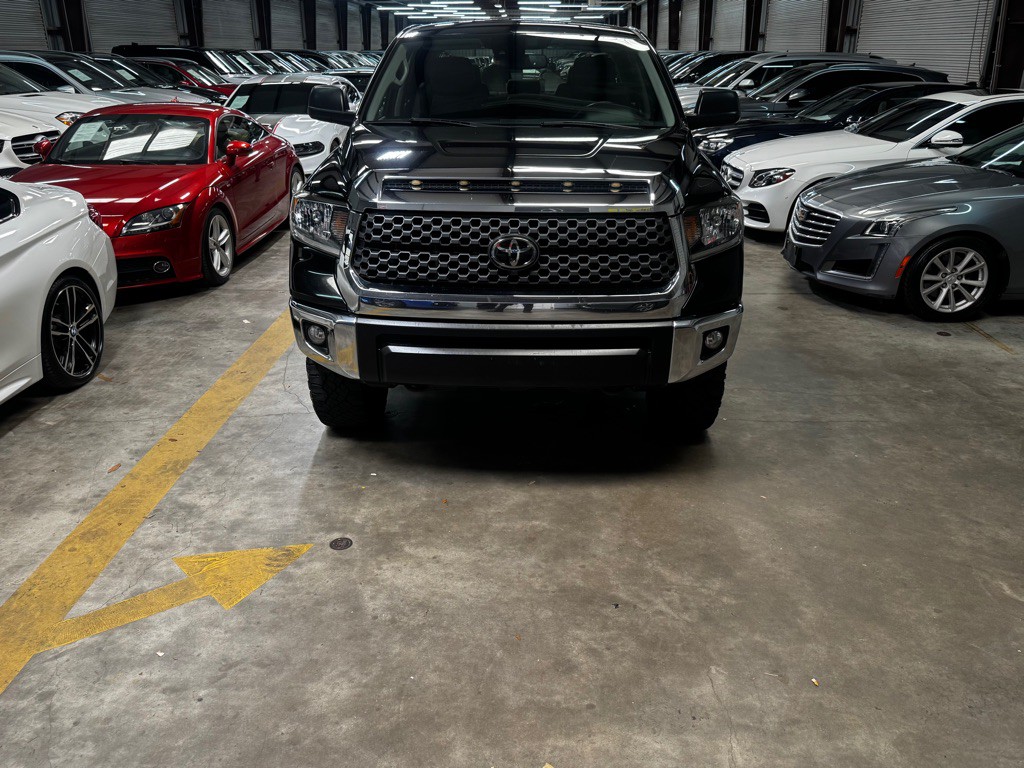 2021 Toyota Tundra Image 2