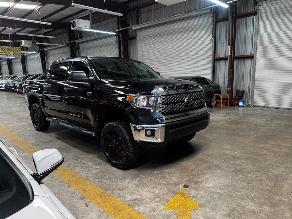 2021 Toyota Tundra Image 3