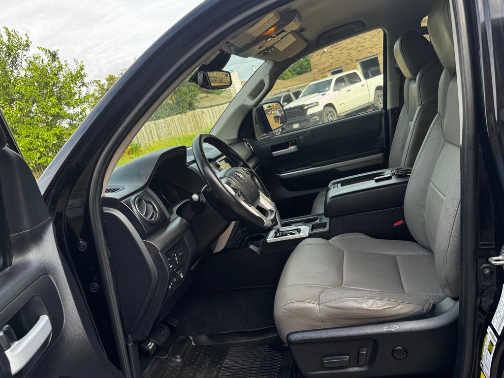 2021 Toyota Tundra Image 23