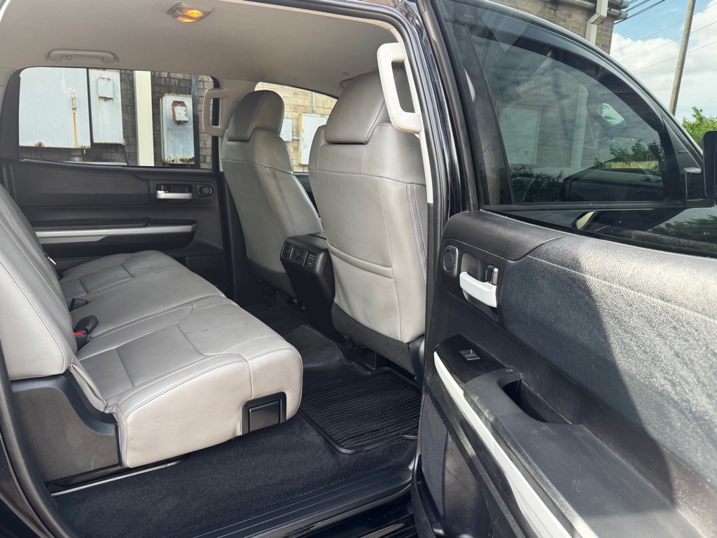 2021 Toyota Tundra Image 26