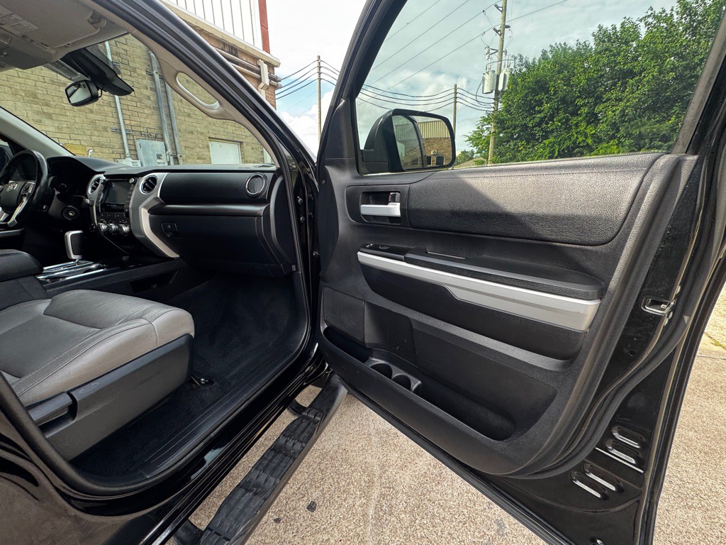 2021 Toyota Tundra Image 28