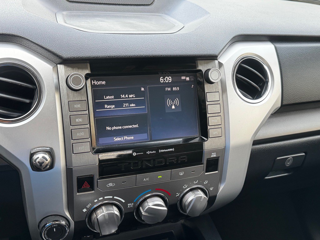 2021 Toyota Tundra Image 33