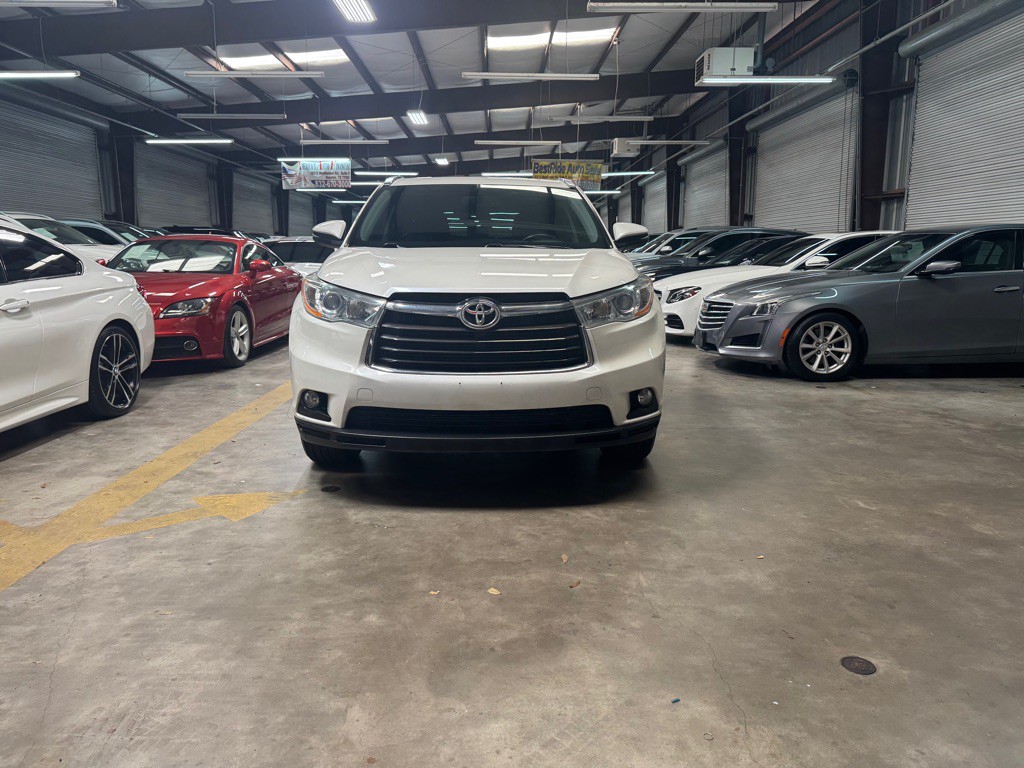 2014 Toyota Highlander Image 4