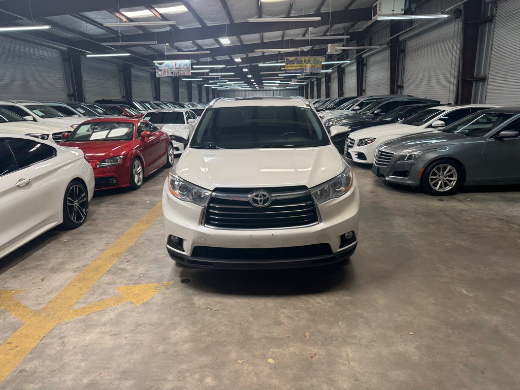 2014 Toyota Highlander Image 5