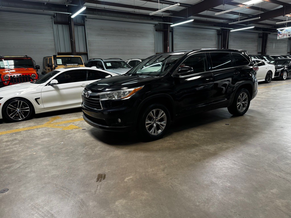 2016 Toyota Highlander Image 8