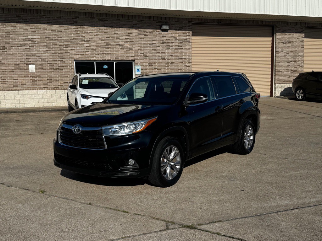 2016 Toyota Highlander Image 11