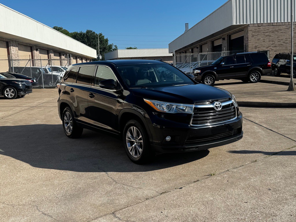 2016 Toyota Highlander Image 13