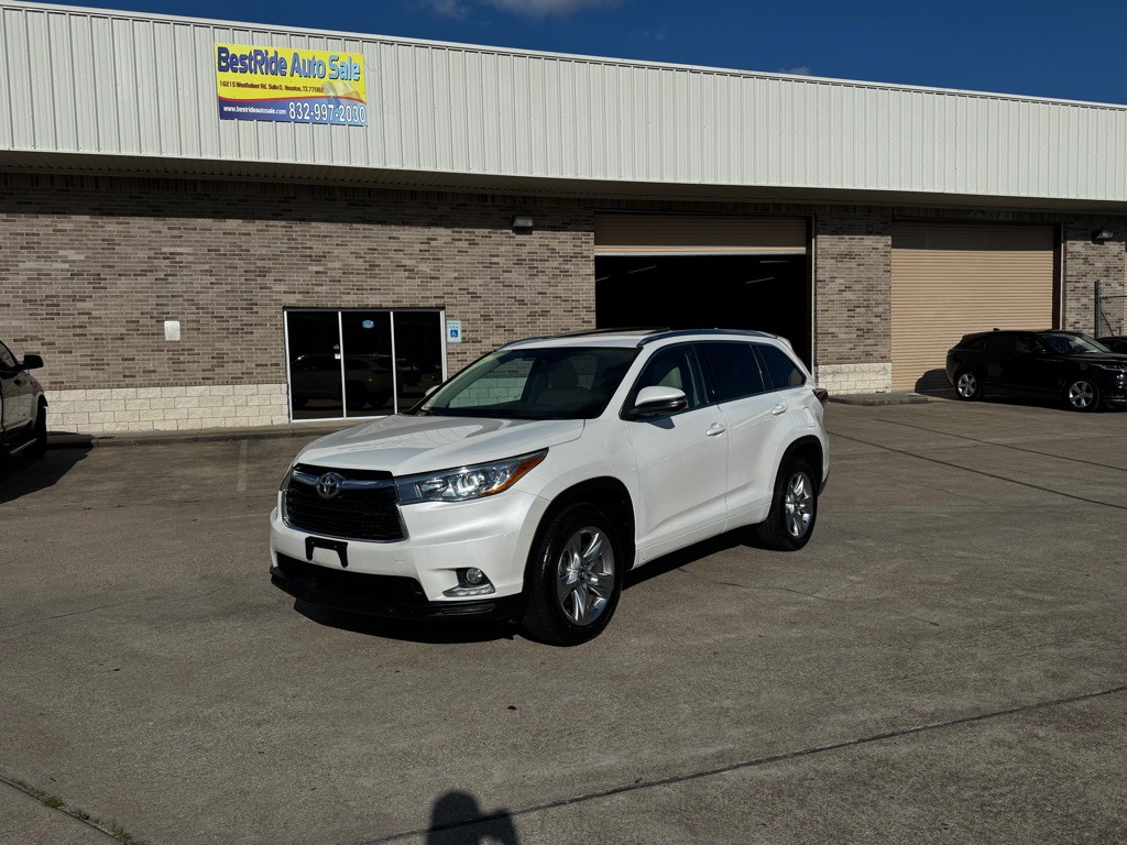 2016 Toyota Highlander Image 11