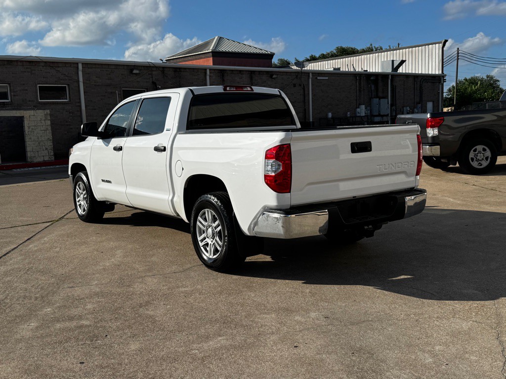 2018 Toyota Tundra Image 17