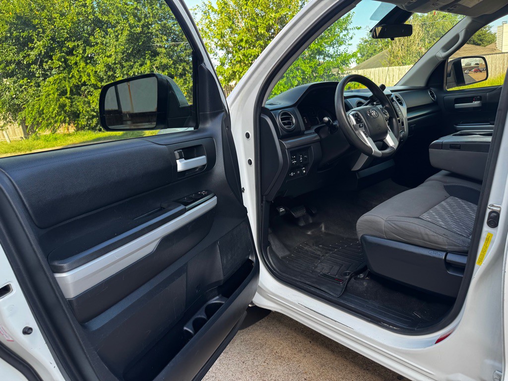 2018 Toyota Tundra Image 19