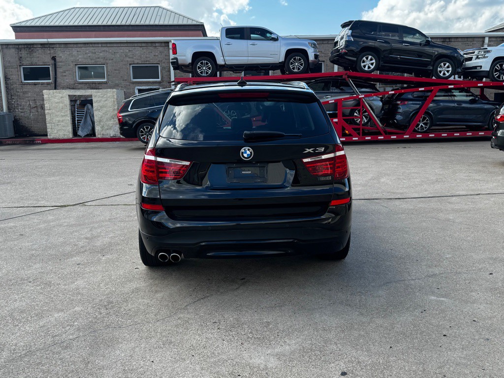 2017 BMW X3 Image 16