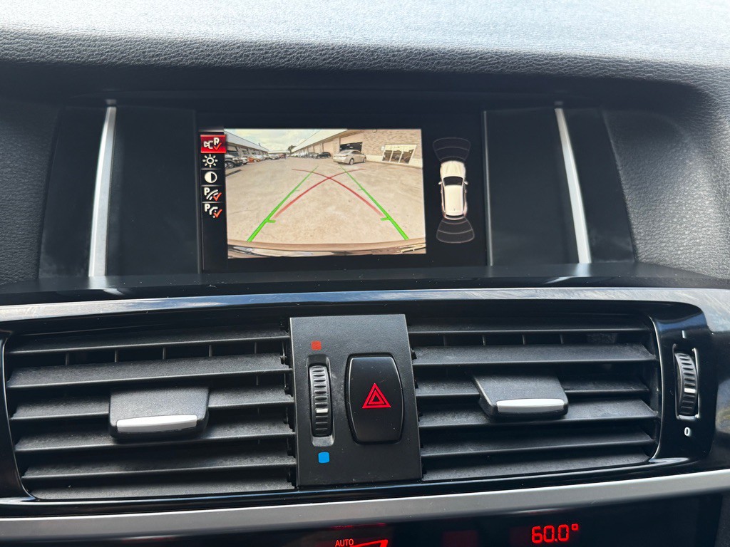 2017 BMW X3 Image 32