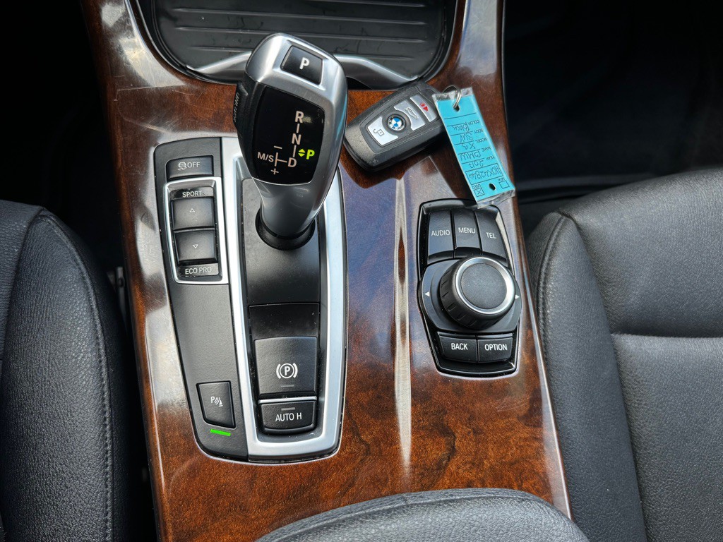2017 BMW X3 Image 33
