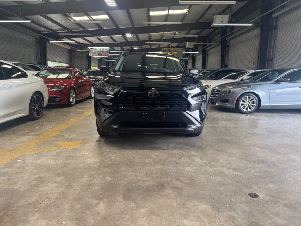 2020 Toyota Rav4 Image 3