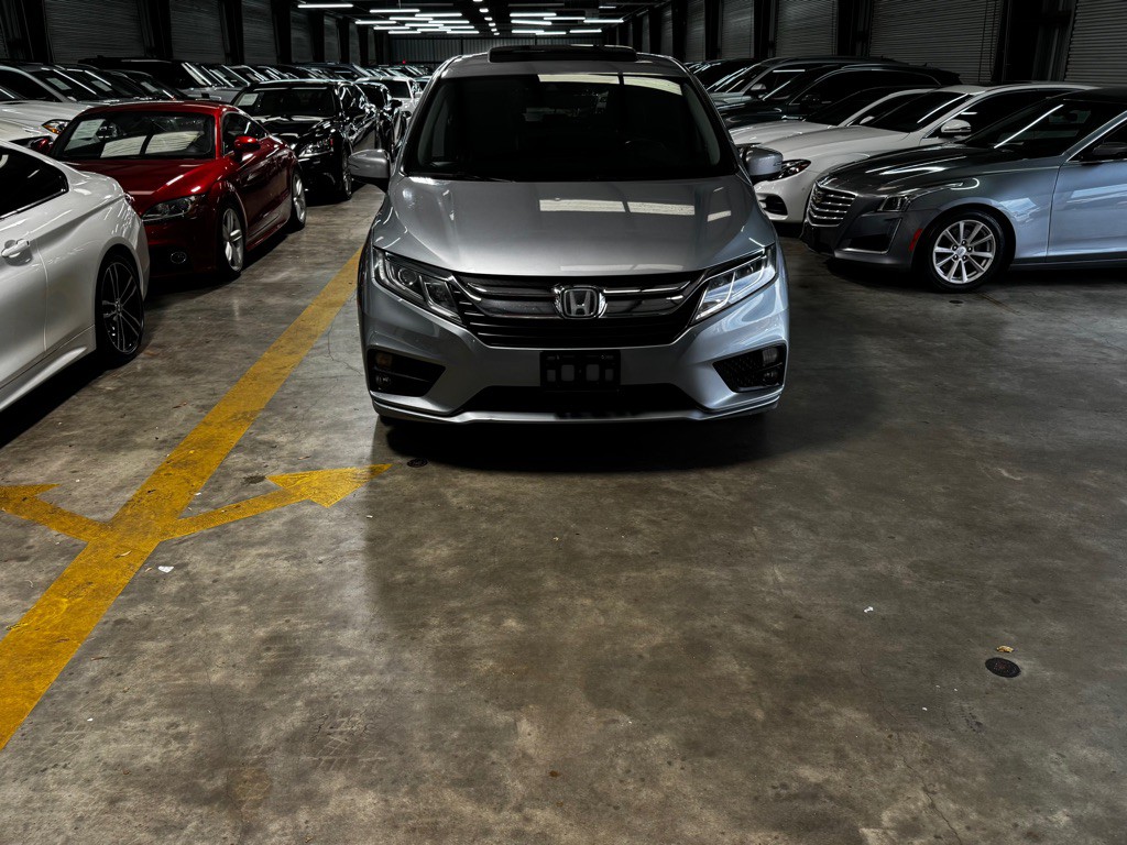 2019 Honda Odyssey Image 2