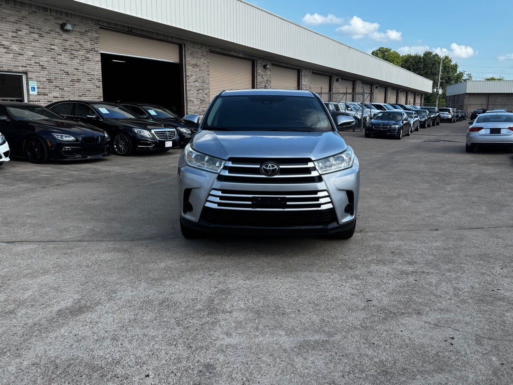 2019 Toyota Highlander Image 12