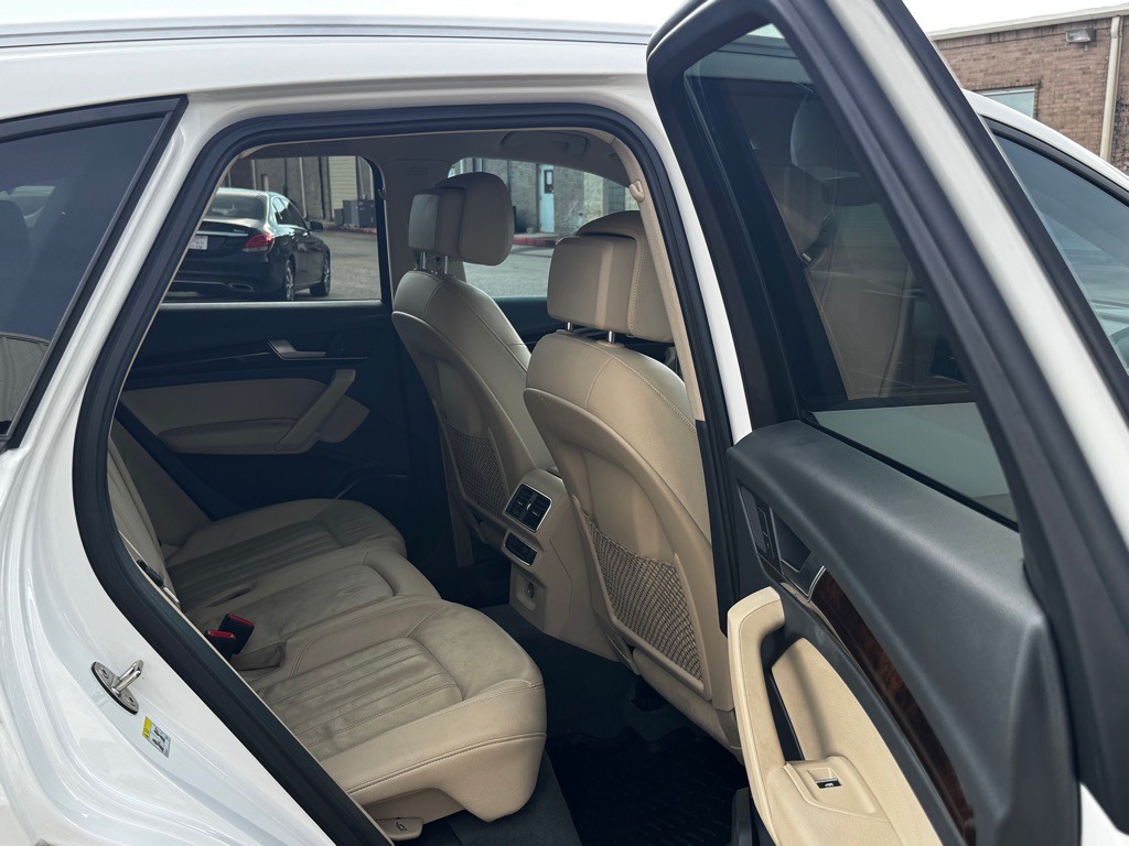 2018 Audi Q5 Image 20