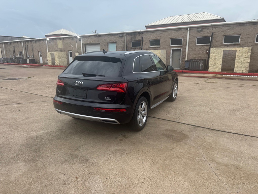 2018 Audi Q5 Image 21