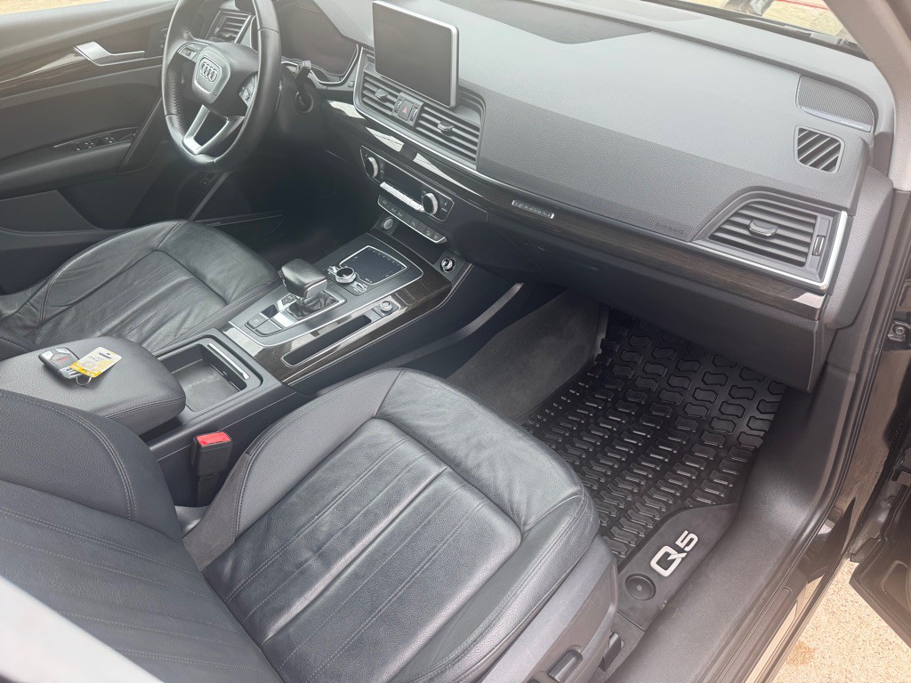 2018 Audi Q5 Image 28